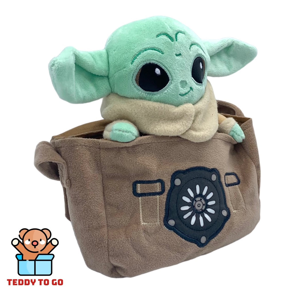 Star Wars Yoda knuffel in tasje zijaanzicht